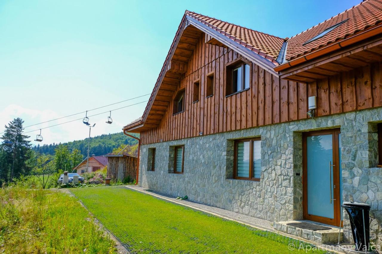 Apartmany Valča Exteriér fotografie