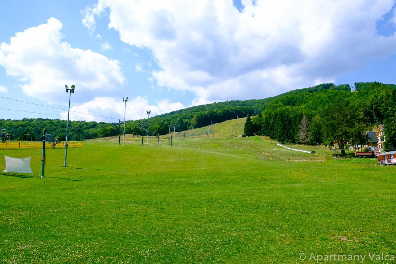 Apartmany Valča Exteriér fotografie